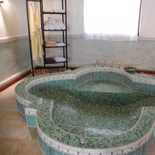 Kinasi Lodge