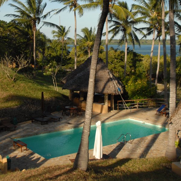 Kinasi Lodge