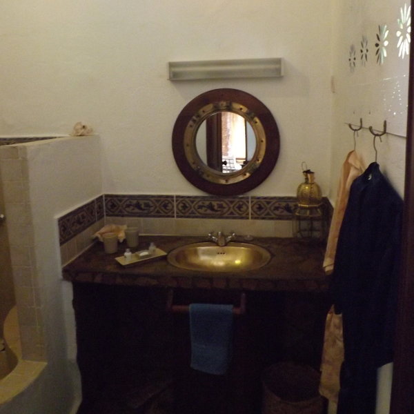 Kinasi Lodge