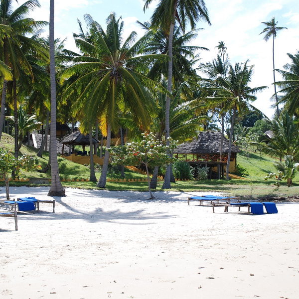 Kinasi Lodge