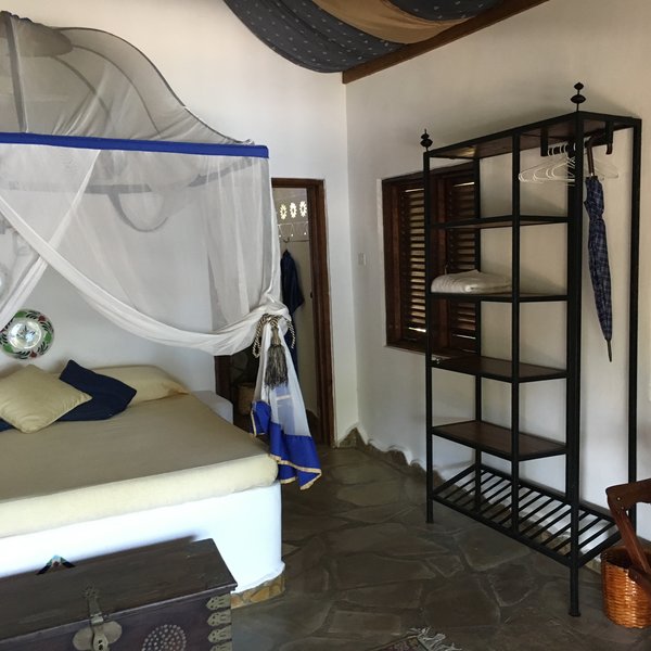 Kinasi Lodge