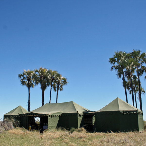 ... beautifully constructed in a classical safari style.