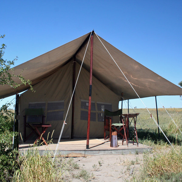 There are just a couple of camps built right beside the pans...