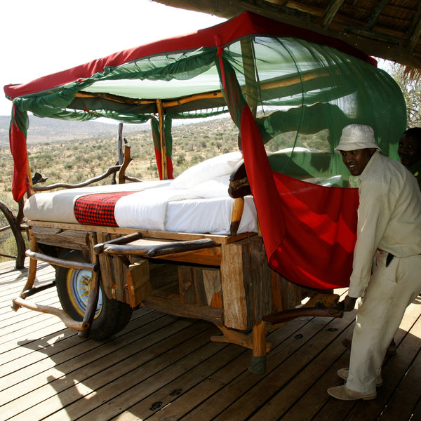 When you reach your lodge, there may be a choice of whether to sleep out in a star bed…