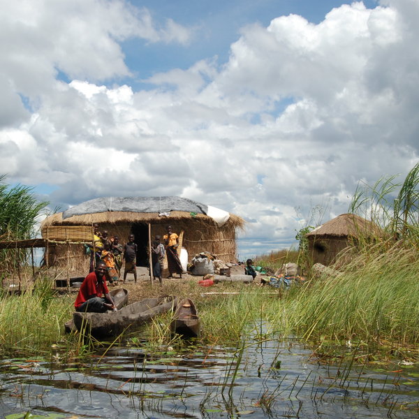 … and gives home to local fishing communities.