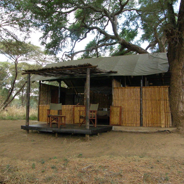 You can stay at the tiny Old Mondoro Camp…