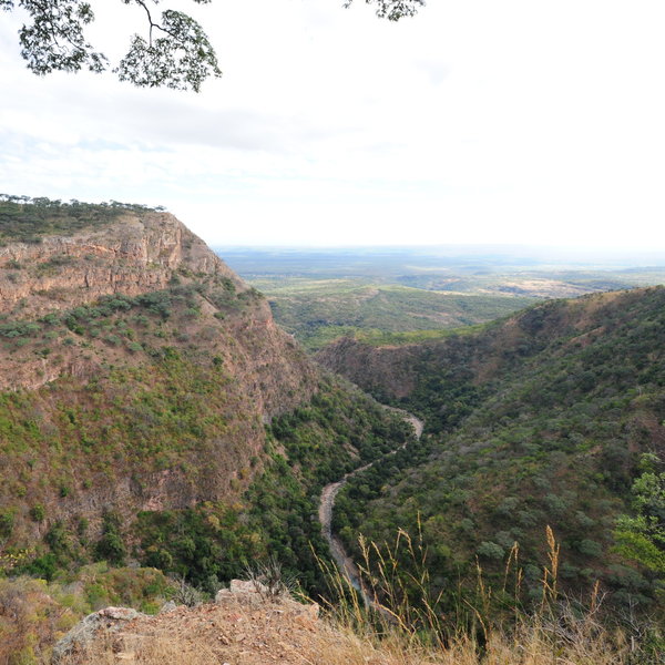 The Zambezi Escarpment runs through Chizarira, making for rocky and rugged terrain