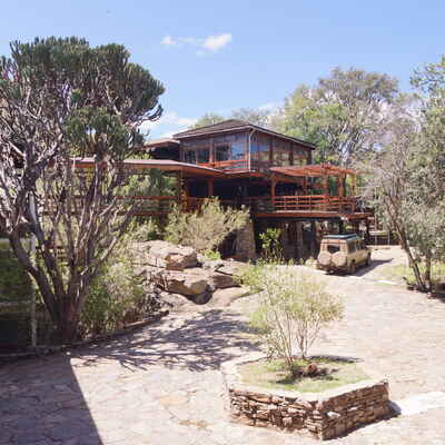 Lobo Wildlife Lodge