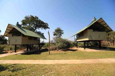 kavinga safaris mana pools