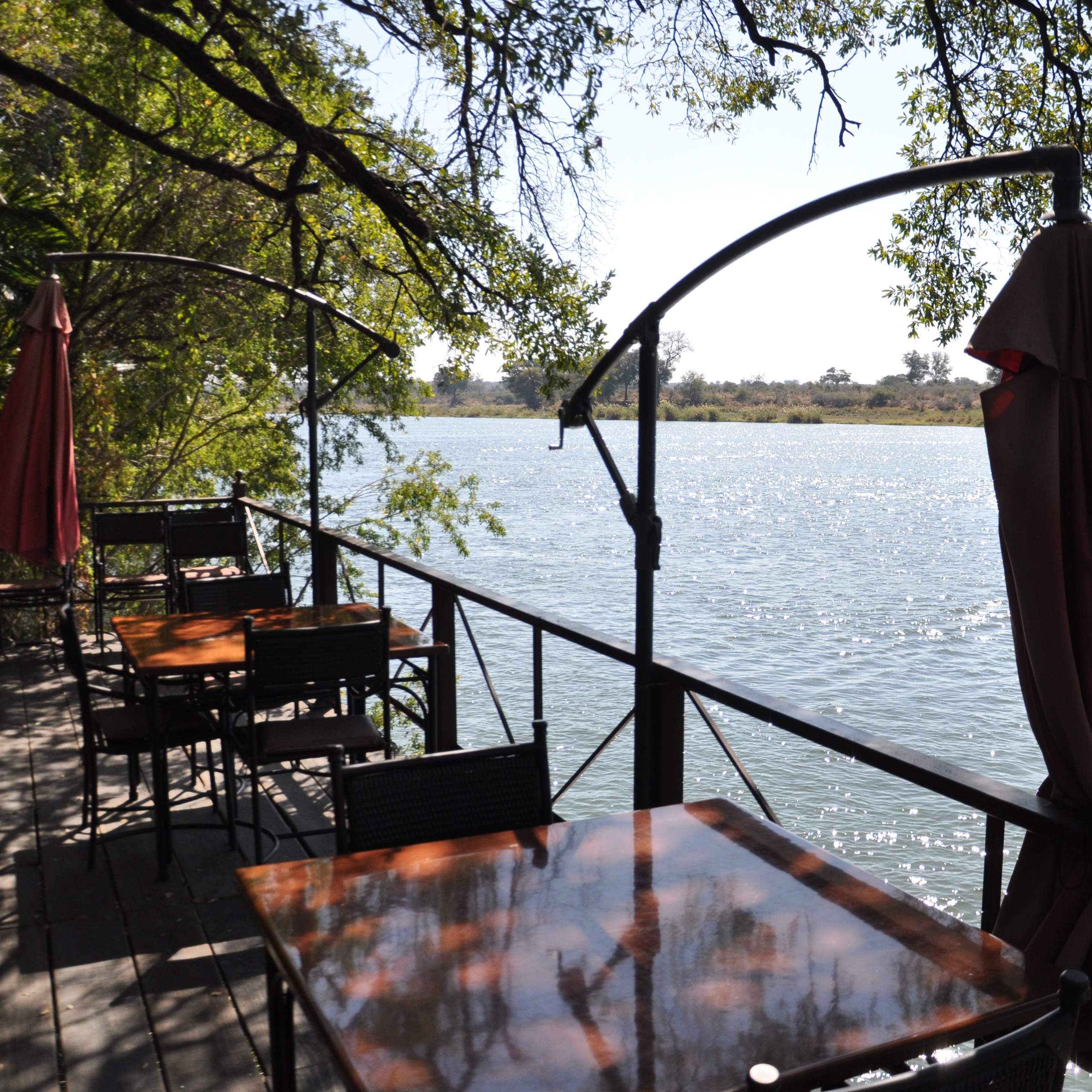 Mahangu Safari Lodge