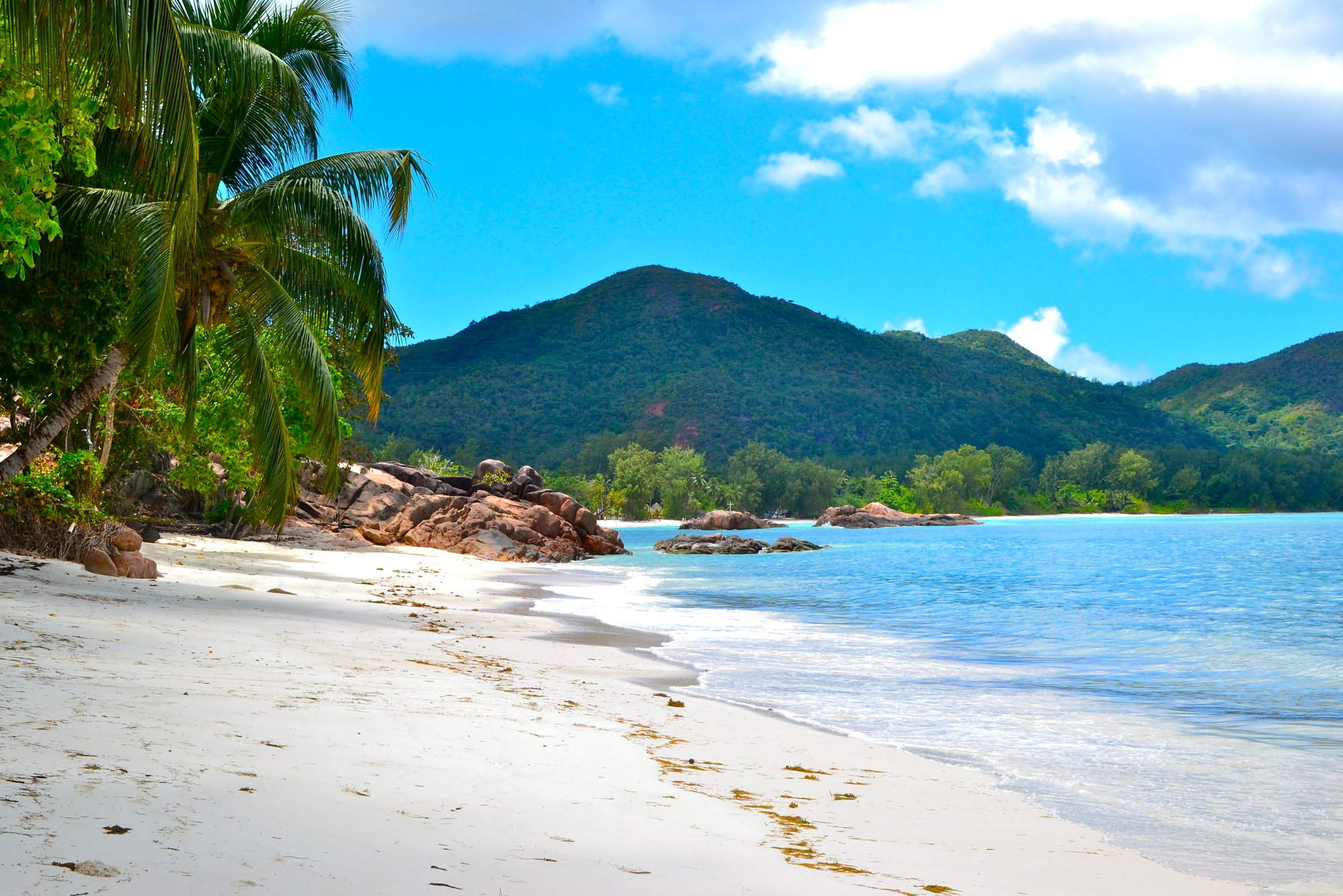  Praslin  Island beaches resorts and hotels Seychelles 