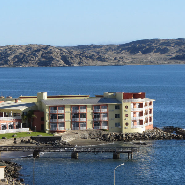 Nest Hotel