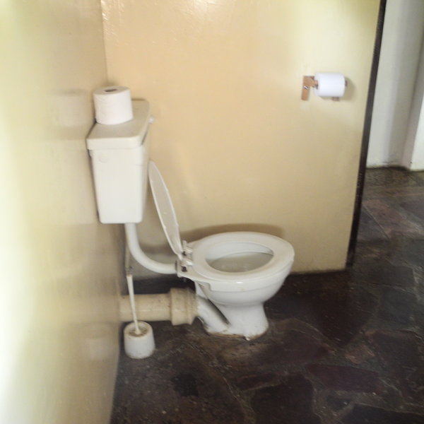 Luwombwa Lodge