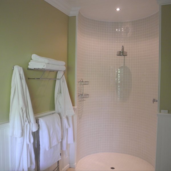 and a separate shower.
