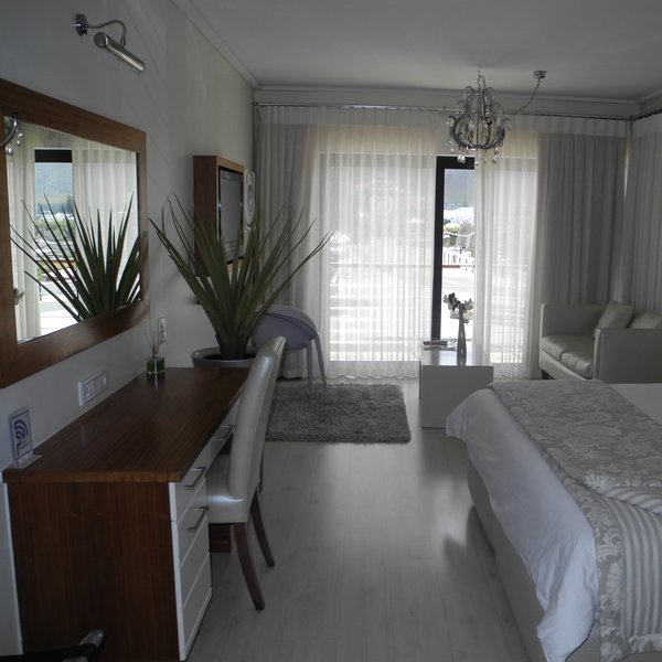 Harbour House Hotel
