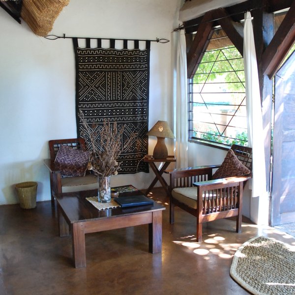 Kapani Lodge