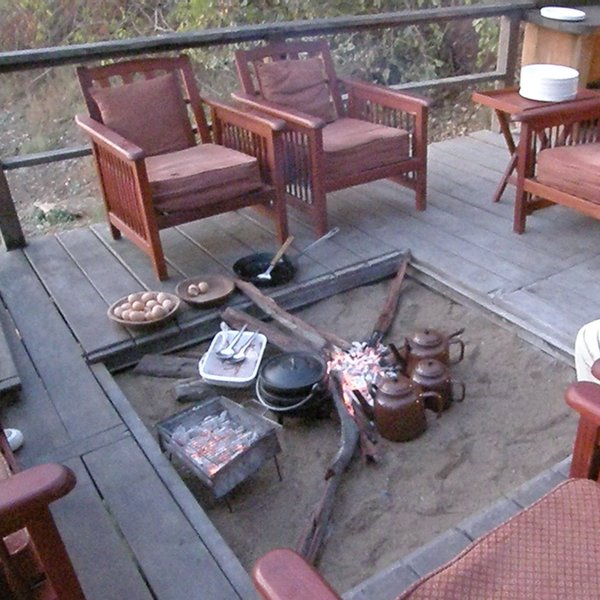 Kapani Lodge