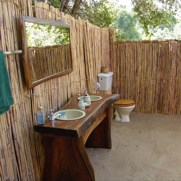 Kuyenda Bushcamp
