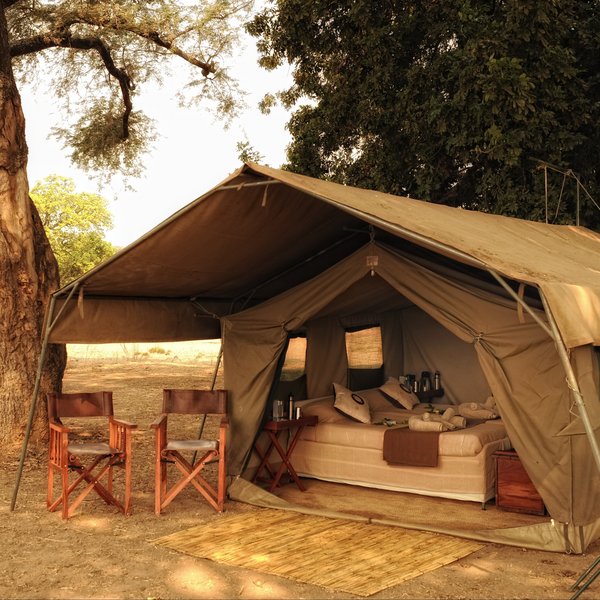 Zambezi Life Styles is a semi-permanent camp set up on the banks of the Zambezi River.