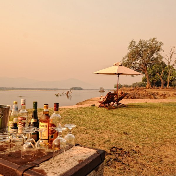 The real attraction of this area however is the stunning surroundings and great game densiities.