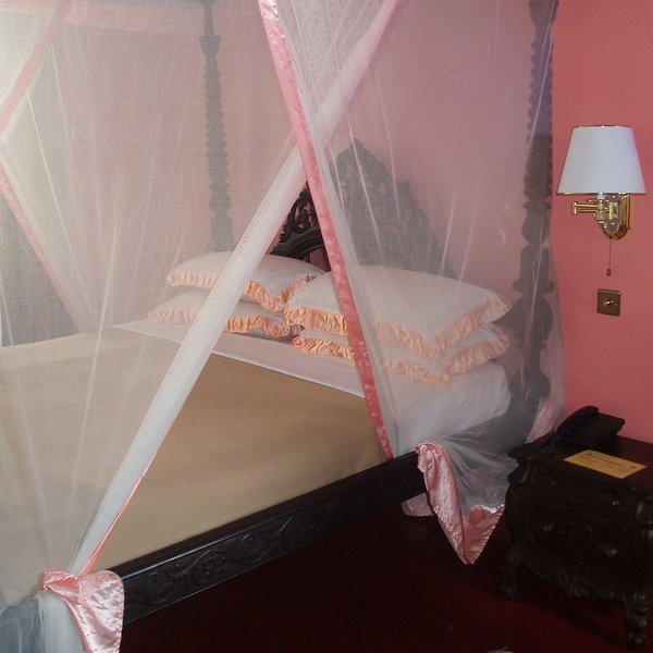The rooms all come with air conditioning and a mosquito net to ensure a comfortable stay.