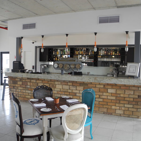 ...beside this the Turbine's main restaurant the Island Cafe...