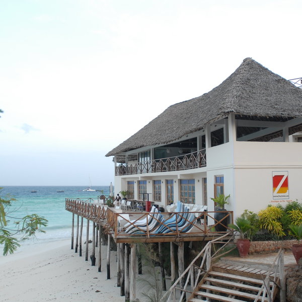 …and the warm waters of the Indian Ocean…