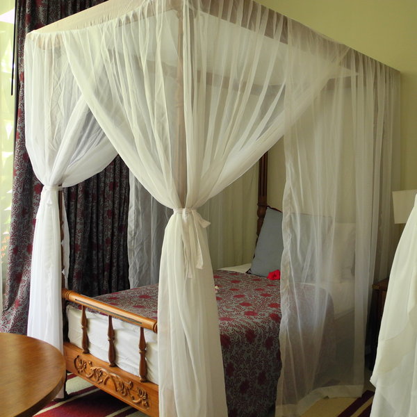 With 124 rooms, Melia is a large hotel...