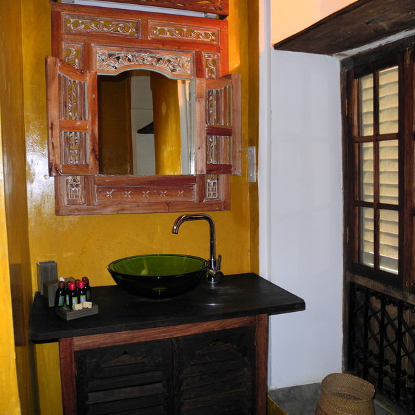 All of the rooms have en suite bathrooms.