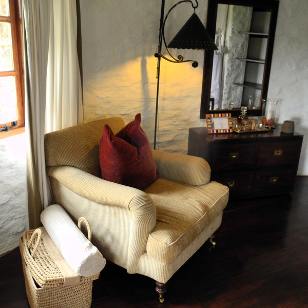 The large and spacious rooms are decorated beautifully...