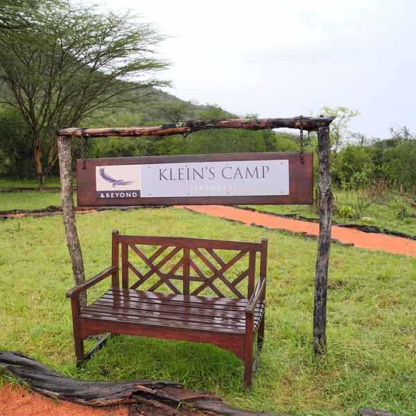 Kleins Camp is set on the slopes of the Kuka Hills in the Loliondo area of the Serengeti.