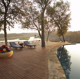 ...has a game viewing deck...