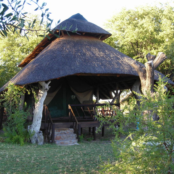 Edos Camp, in the northwest Kalahari, has 4 tents.