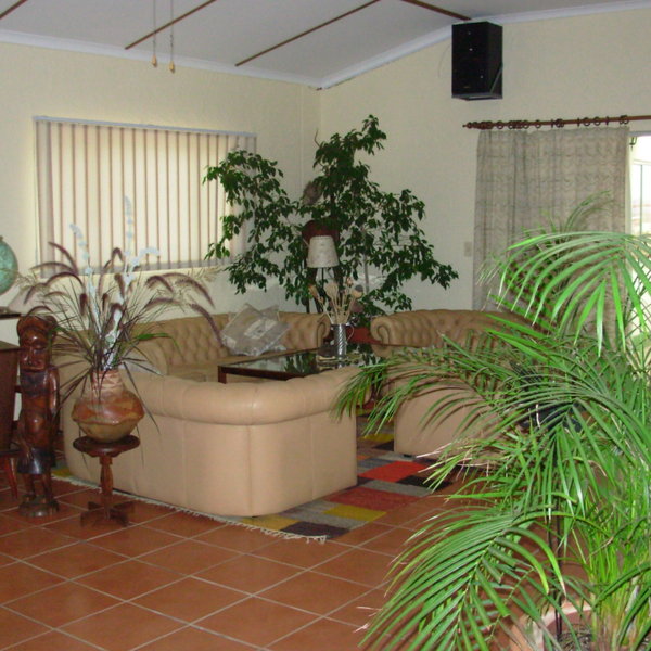 The main area offers many comfortable sitting possibilities...