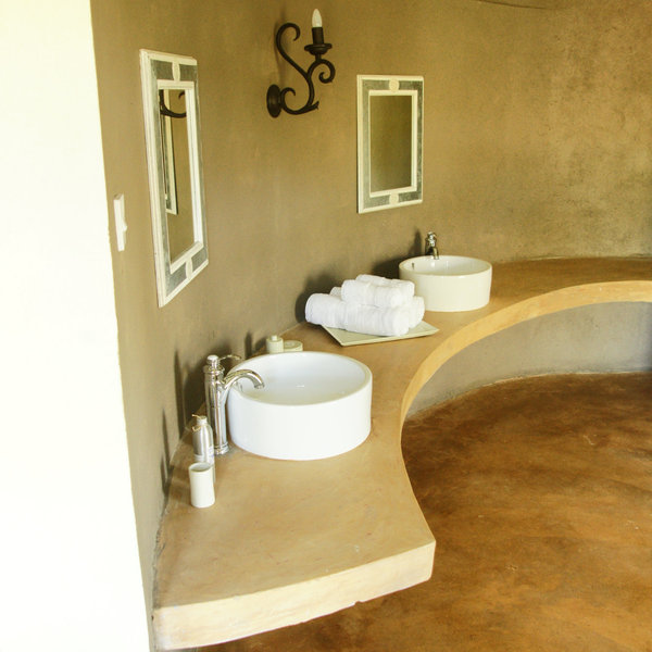 The bathrooms are a very good size…