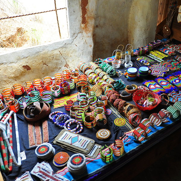 The lodge also works with local communities to produce beaded crafts which guests can purchase.