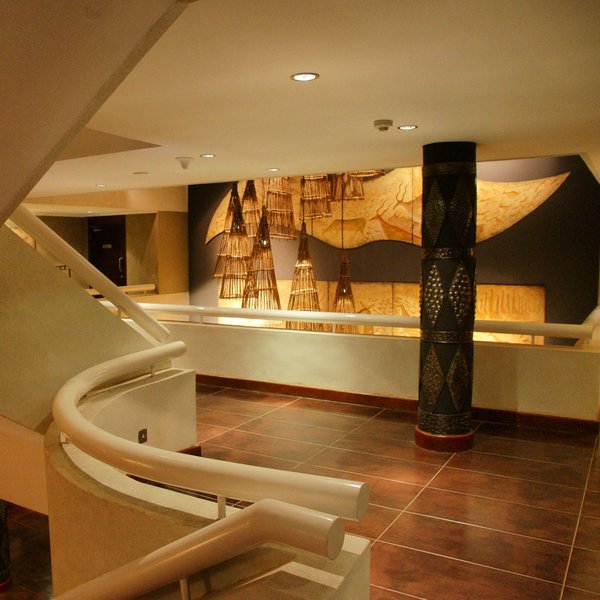 …and decorative motifs with an African flavour mix with…