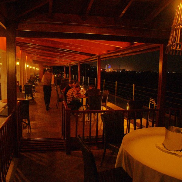 …and fellow diners and drinkers, as here on the terrace overlooking Nairobi National Park.