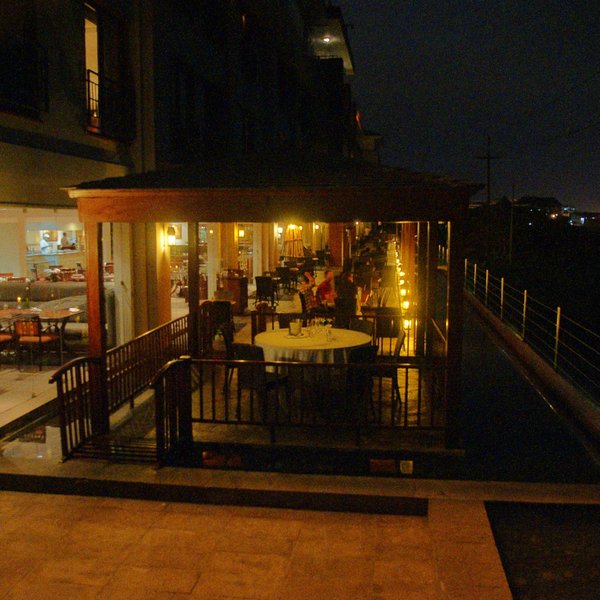 The terrace is one of the best features here, despite the relative paucity of wildlife.