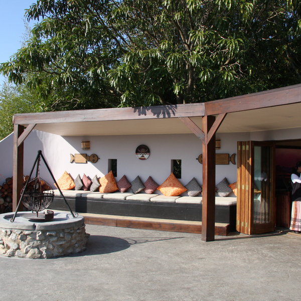 Hog Hollow Country Lodge