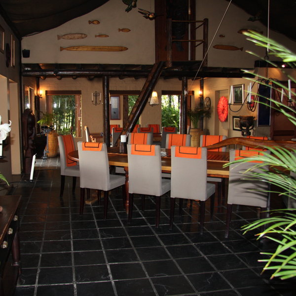 Hog Hollow Country Lodge
