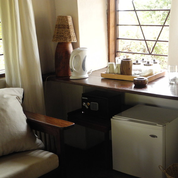 Kapani Lodge