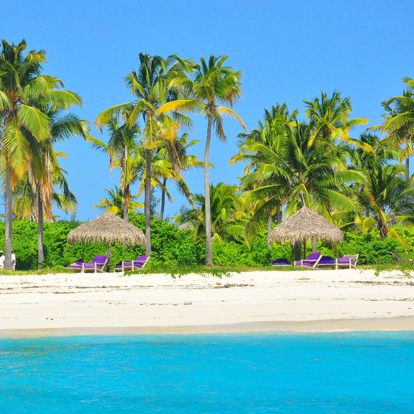 Fanjove Island Lodge