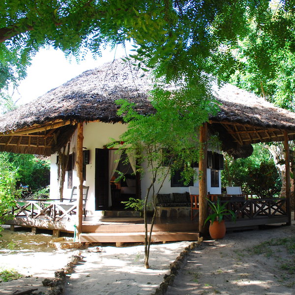 There are 16 spacious rooms, set in beautiful surroundings.