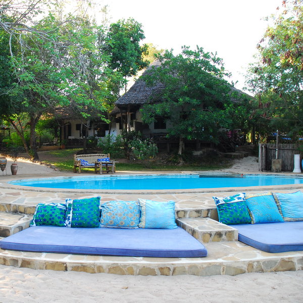 … and offers some lovely spots to soak up the sun…