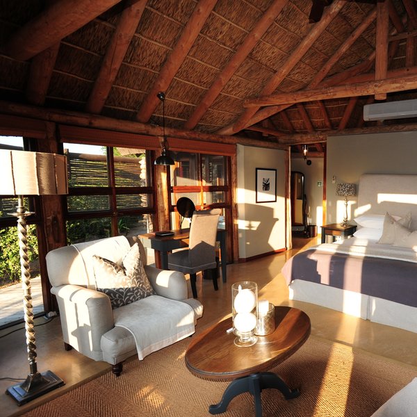 Kwandwe Great Fish River Lodge