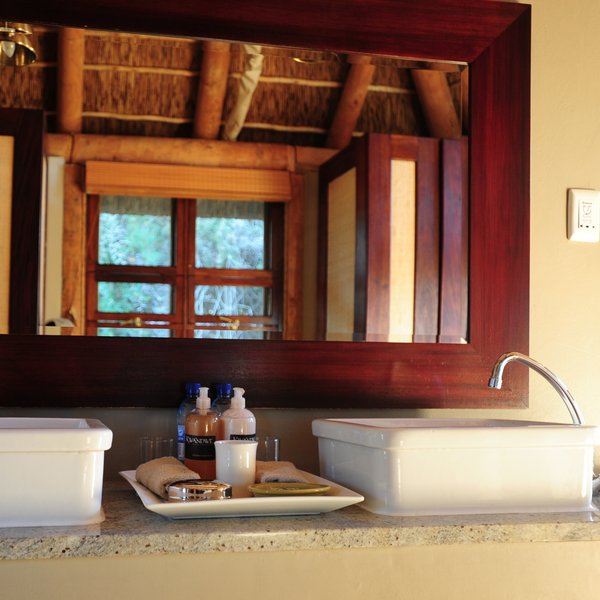 Kwandwe Great Fish River Lodge