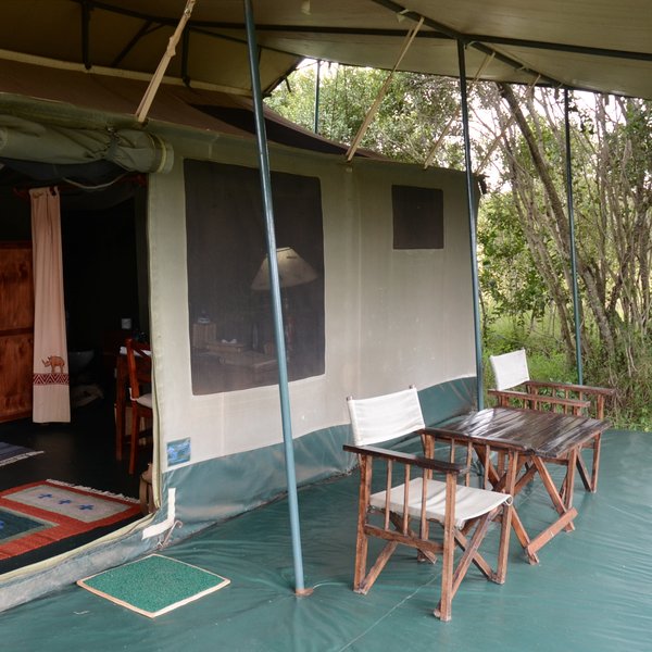 Porini Rhino Camp