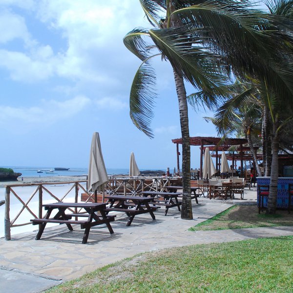 …enjoying the view over the pituresque old coral islands opposite the hotel.