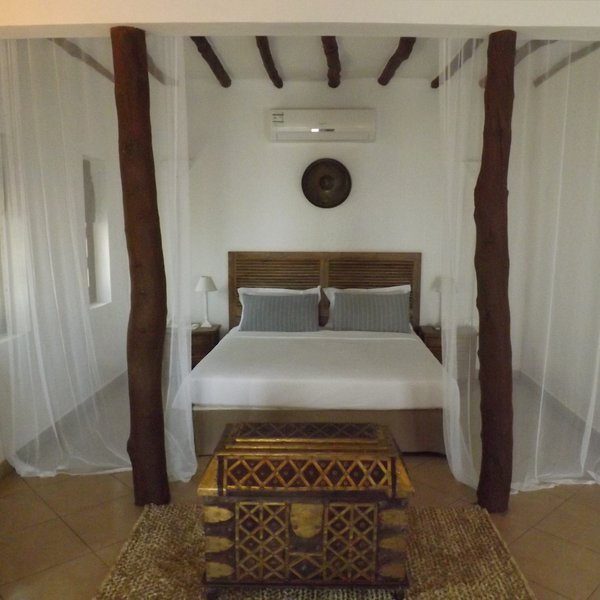 Kono Kono Beach Villas